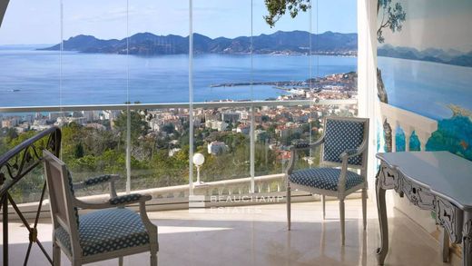 Villa a Cannes, Alpi Marittime