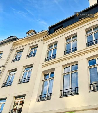 Apartment / Etagenwohnung in Lille, Nord