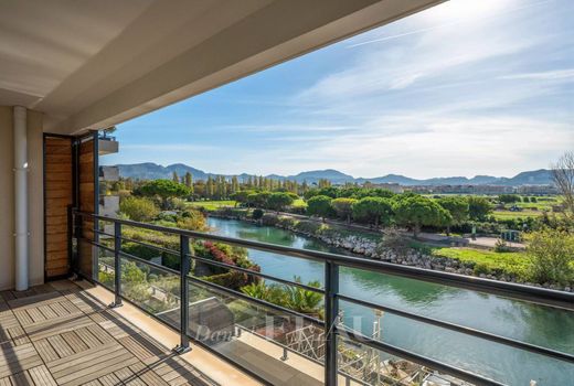 Apartment in Marseille, Bouches-du-Rhône
