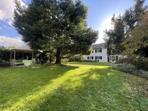 Luxury home in Étiolles, Essonne