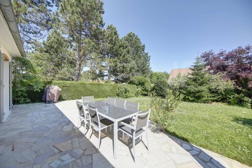 Luxury home in Fourqueux, Yvelines