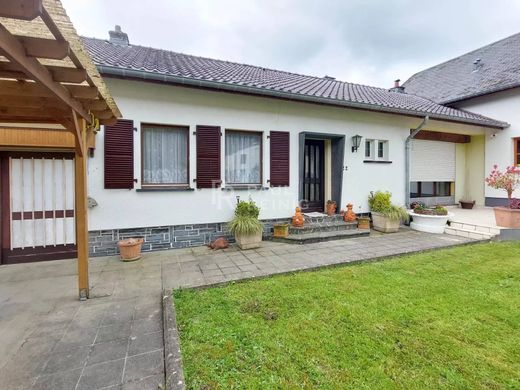 Luxe woning in Michelau, Bourscheid