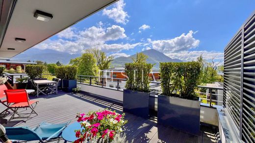 ﺷﻘﺔ ﻓﻲ Annecy-le-Vieux, Haute-Savoie