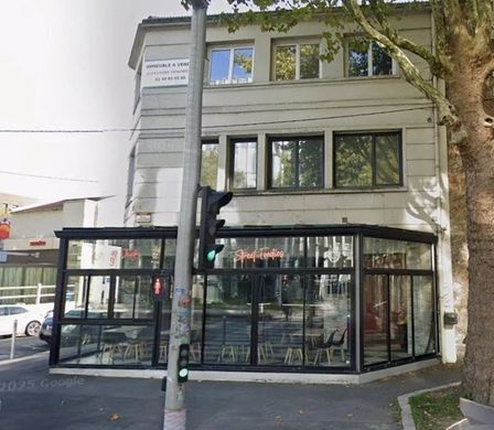 Residential complexes in Arcueil, Val-de-Marne