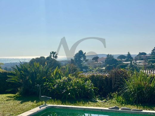 Villa a Villeneuve-Loubet, Alpi Marittime