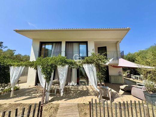Luxury home in L'Île-Rousse, Upper Corsica