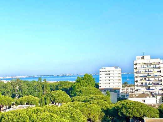 Apartment / Etagenwohnung in La Grande-Motte, Hérault