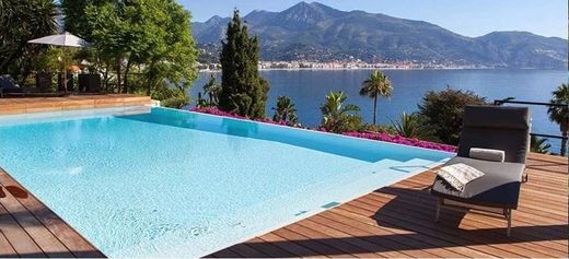 Luxury home in Roquebrune-Cap-Martin, Alpes-Maritimes