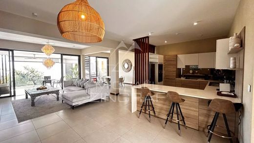 Penthouse in Grand Baie, Rivière du Rempart District