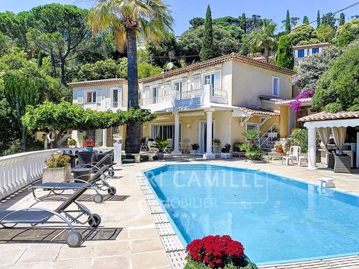 Vallauris, Alpes-Maritimesのヴィラ