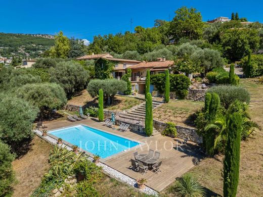 Luxury home in Châteauneuf-Grasse, Alpes-Maritimes