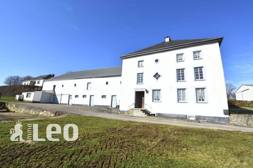 Rural or Farmhouse in Holler, Weiswampach