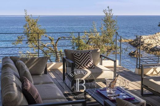 Villa a Sari-Solenzara, Corsica del Sud