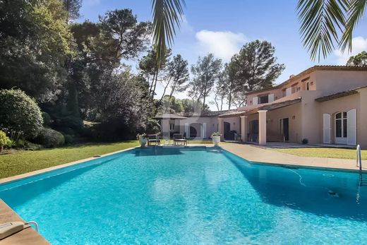 Luxe woning in Mougins, Alpes-Maritimes