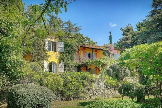 Villa in Châteauneuf-Grasse, Alpes-Maritimes