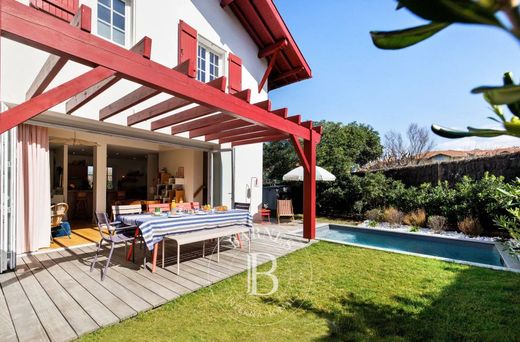 Luxury home in Biarritz, Pyrénées-Atlantiques