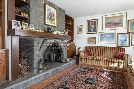 Detached House in Camaiore, Provincia di Lucca