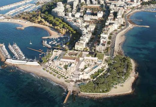 カンヌ, Alpes-Maritimesのアパートメント