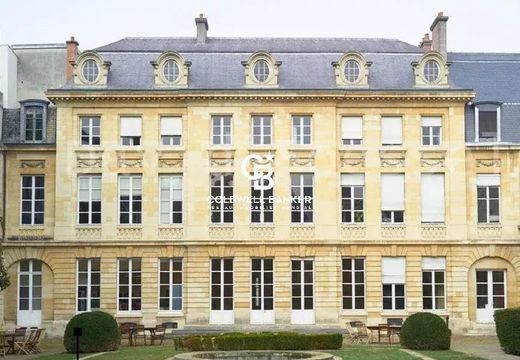Apartment in Reims, Marne