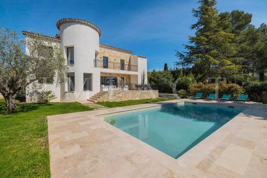 Villa à Châteauneuf-Grasse, Alpes-Maritimes