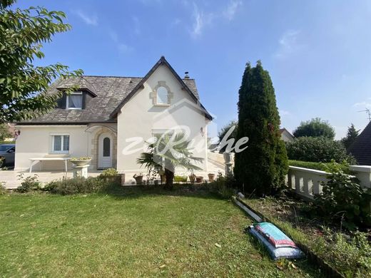 Luxus-Haus in Verson, Calvados