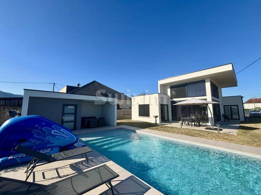 Villa en Cernay, Alto Rin