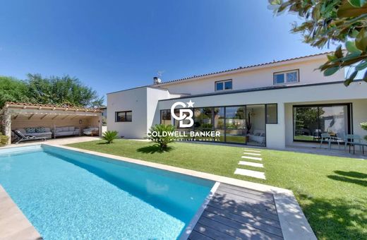Villa in Canohès, Pyrénées-Orientales