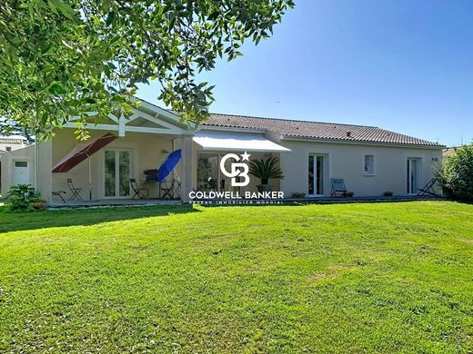Luxury home in Nancras, Charente-Maritime
