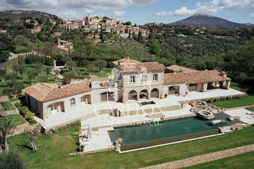 Luxury home in Châteauneuf-Grasse, Alpes-Maritimes