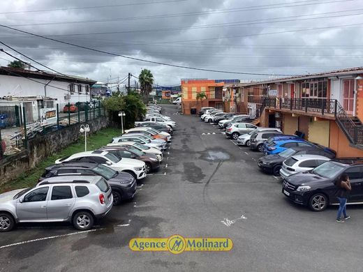 Ofis Baie-Mahault, Guadeloupe