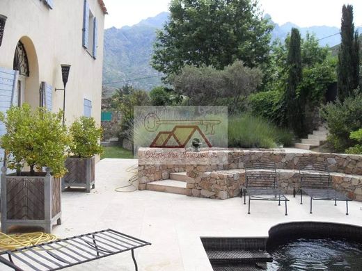 منزل ﻓﻲ Calenzana, Upper Corsica