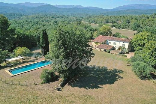 Maison de luxe à Tourrettes, Var