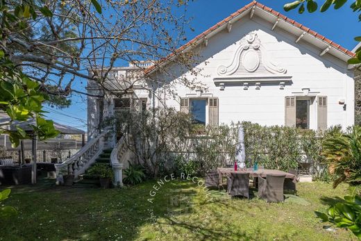 Luxury home in Marseille, Bouches-du-Rhône