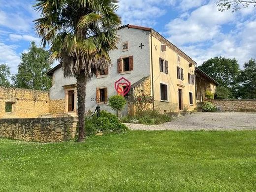 Casa rural / Casa de pueblo en Saint-Marcet, Alto Garona