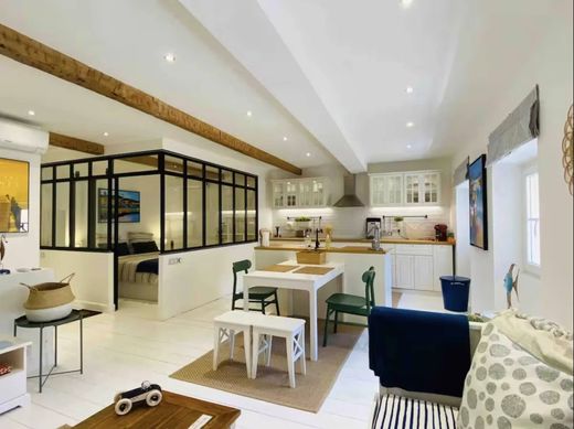 Apartment in Cannes, Alpes-Maritimes