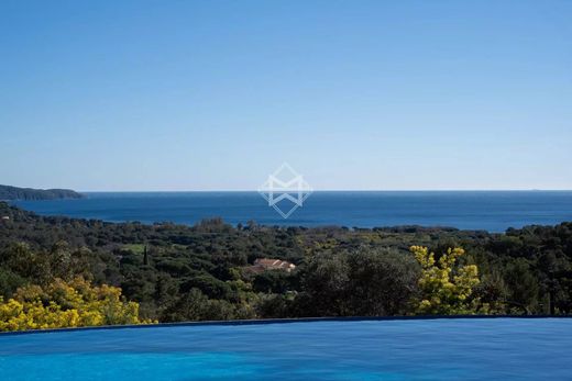 Villa in Cavalaire-sur-Mer, Var