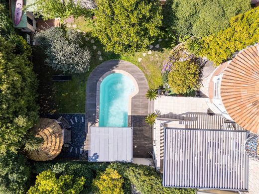 Luxury home in Nice, Alpes-Maritimes