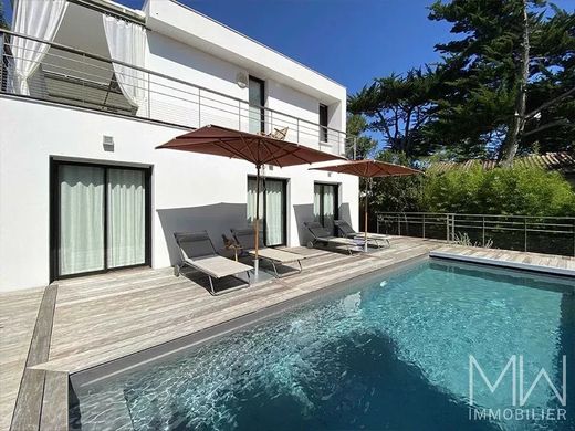 Villa in Cap Ferret, Gironde