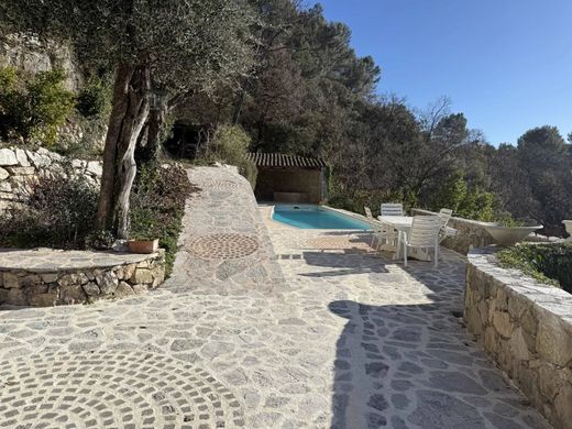 Luxus-Haus in Cabris, Alpes-Maritimes