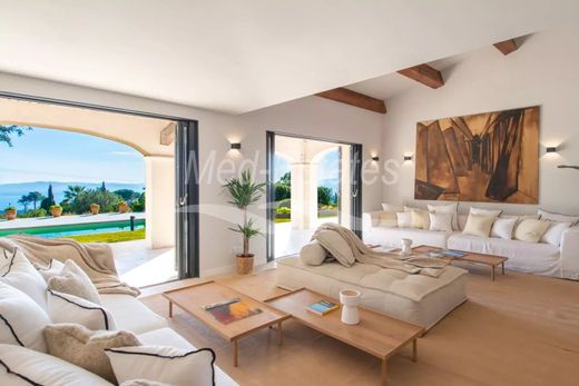 别墅  Grimaud, Var