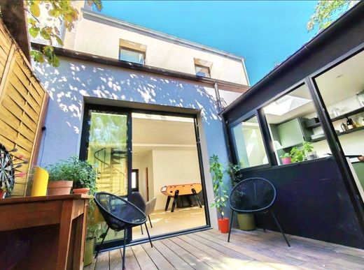 Appartamento a Saint-Ouen, Seine-Saint-Denis