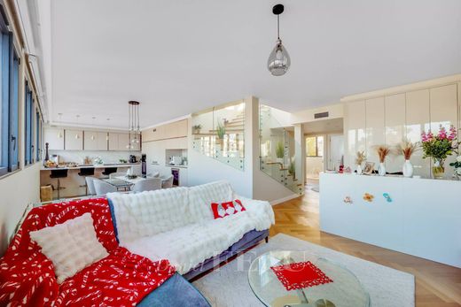 Apartment in Versailles, Yvelines