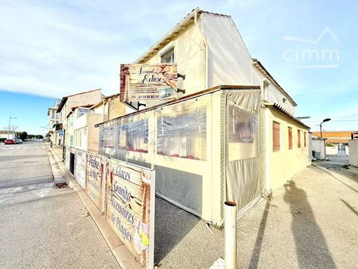 Casa di lusso a Port-Saint-Louis-du-Rhône, Bocche del Rodano
