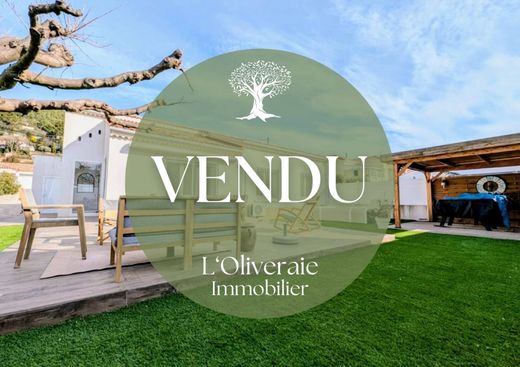 منزل ﻓﻲ Auriol, Bouches-du-Rhône