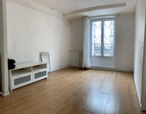 Apartment / Etagenwohnung in Montmartre, Abbesses, Grandes-Carrières, Paris