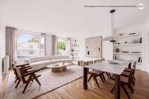 Appartamento a Suresnes, Hauts-de-Seine