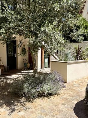 Casa de lujo en Clamart, Altos de Sena