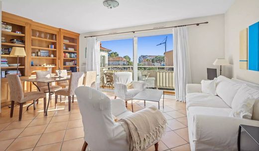 Apartment in Sainte-Maxime, Var