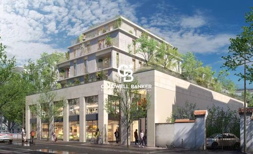 Apartment in Suresnes, Hauts-de-Seine