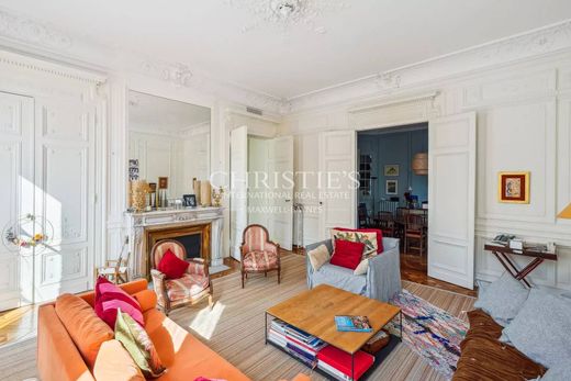 Apartment / Etagenwohnung in Bordeaux, Gironde